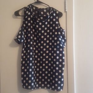 cold shoulder top, like a large